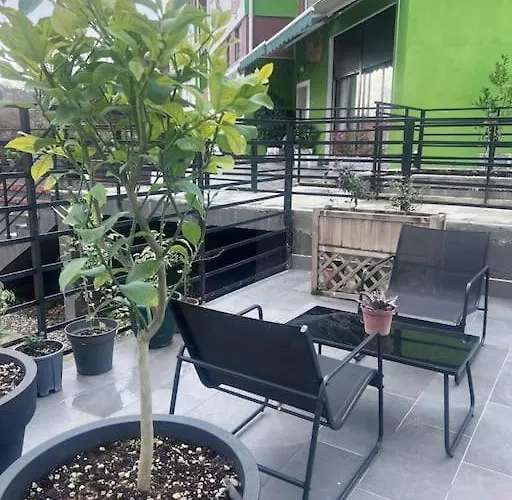 Deluxe Flat With Garden_tirana